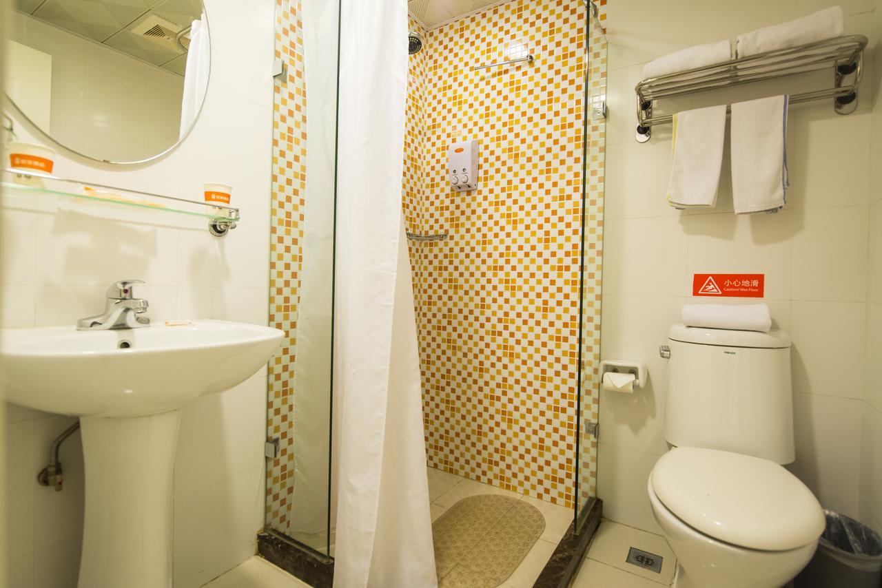 Home Inn Shanghai Daning International Guangzhong Road Circus City Bagian luar foto